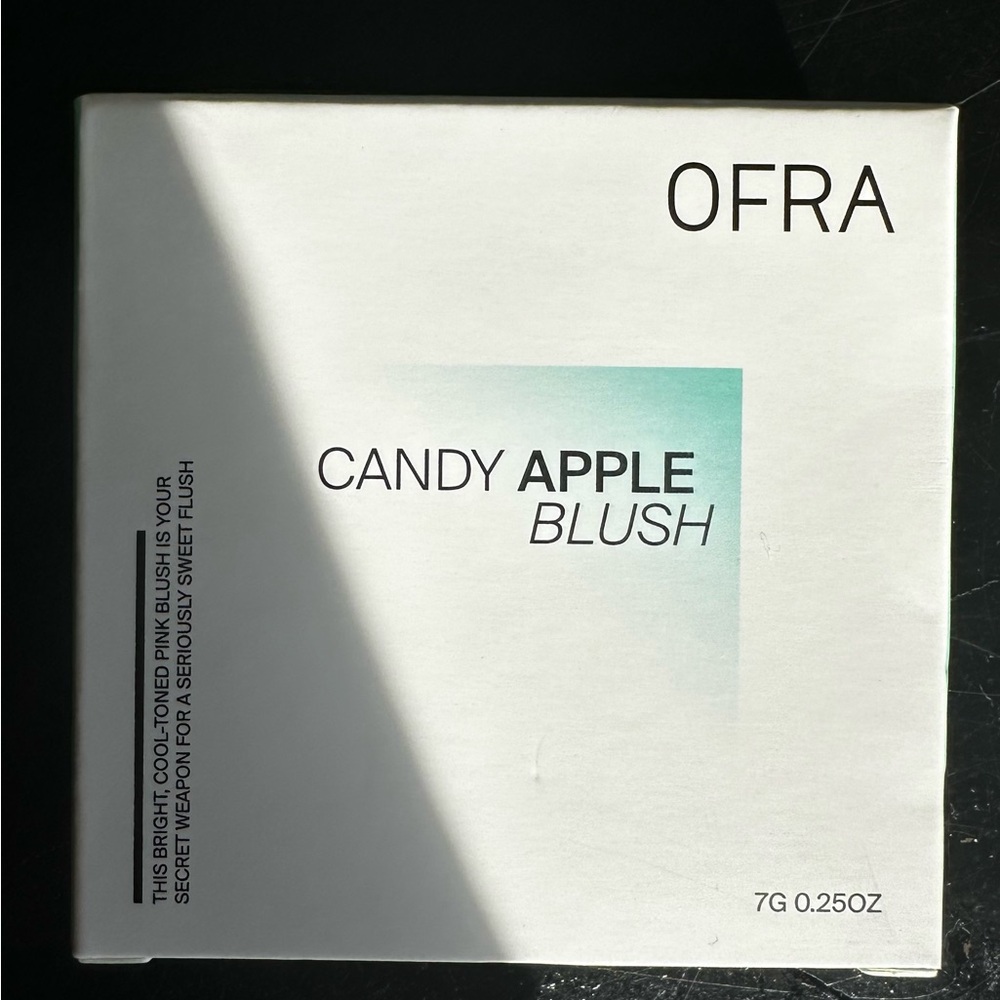 OFRA Candy apple blush